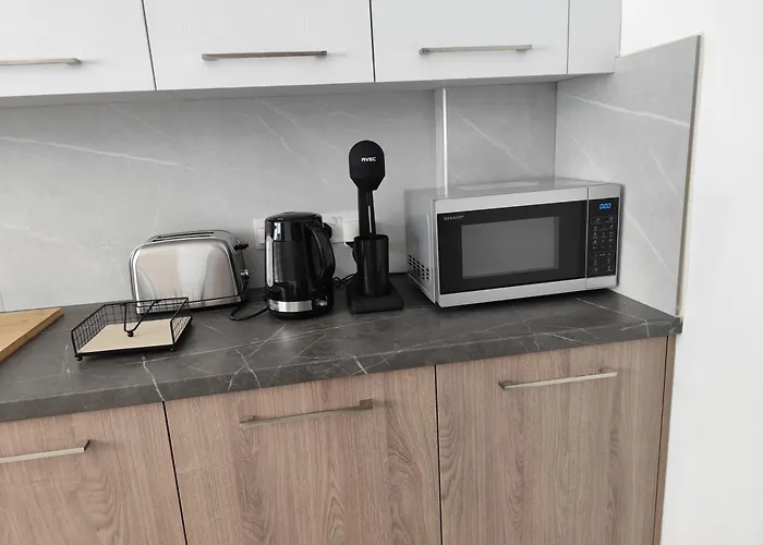 Marina View Seaside ラルナカ