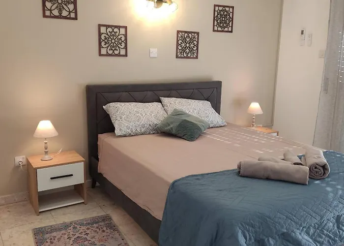 Marina View Seaside * ラルナカ